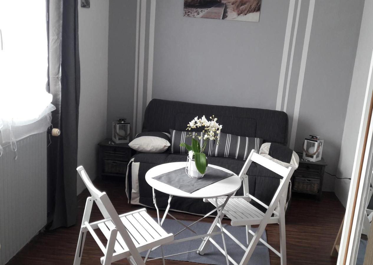 Chambre D'Hote - La Ruche Des Bleuets Mulsanne Esterno foto